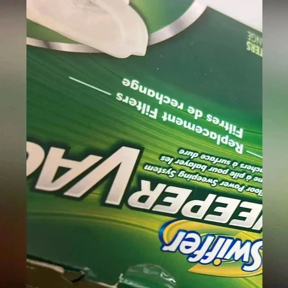 Swiffer Sweeper Vac Replacement Filters (4 total) - Picture 2 of 4